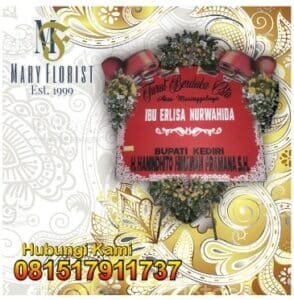 Karangan bunga di Banjaran Kediri